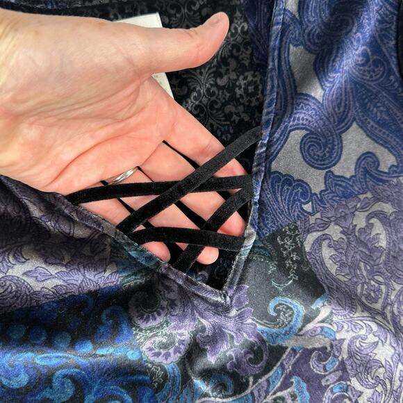 Chicos Velvet Tunic Top Womens Size 3 XL Mixed Print 3/4 Sleeve Floral Boho Art - Picture 3 of 10